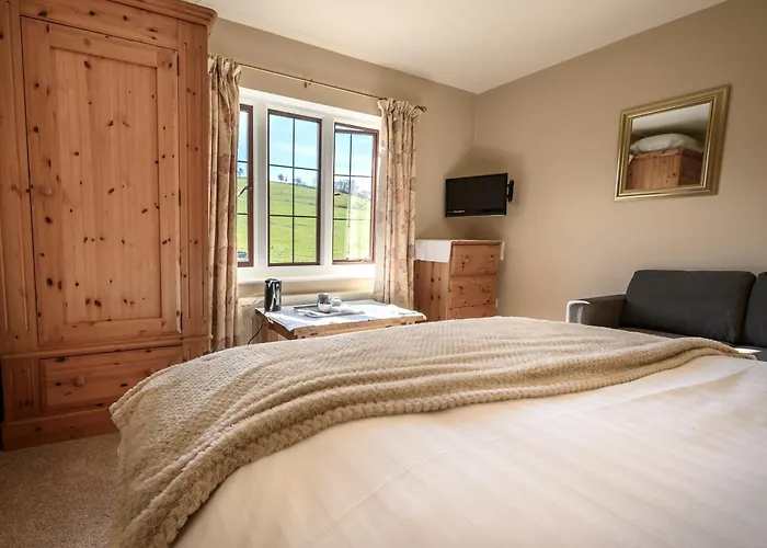 Pardon Hill Farm B&B